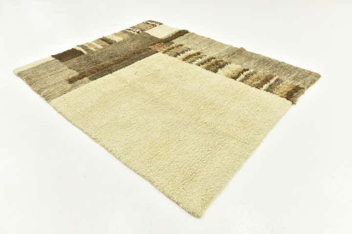 6' 7 x 8' 2 Hand Knotted Moroccan Wool Rug