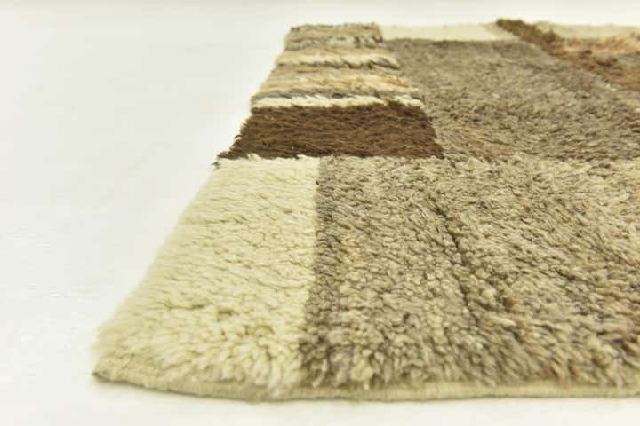 6' 7 x 8' 2 Hand Knotted Moroccan Wool Rug