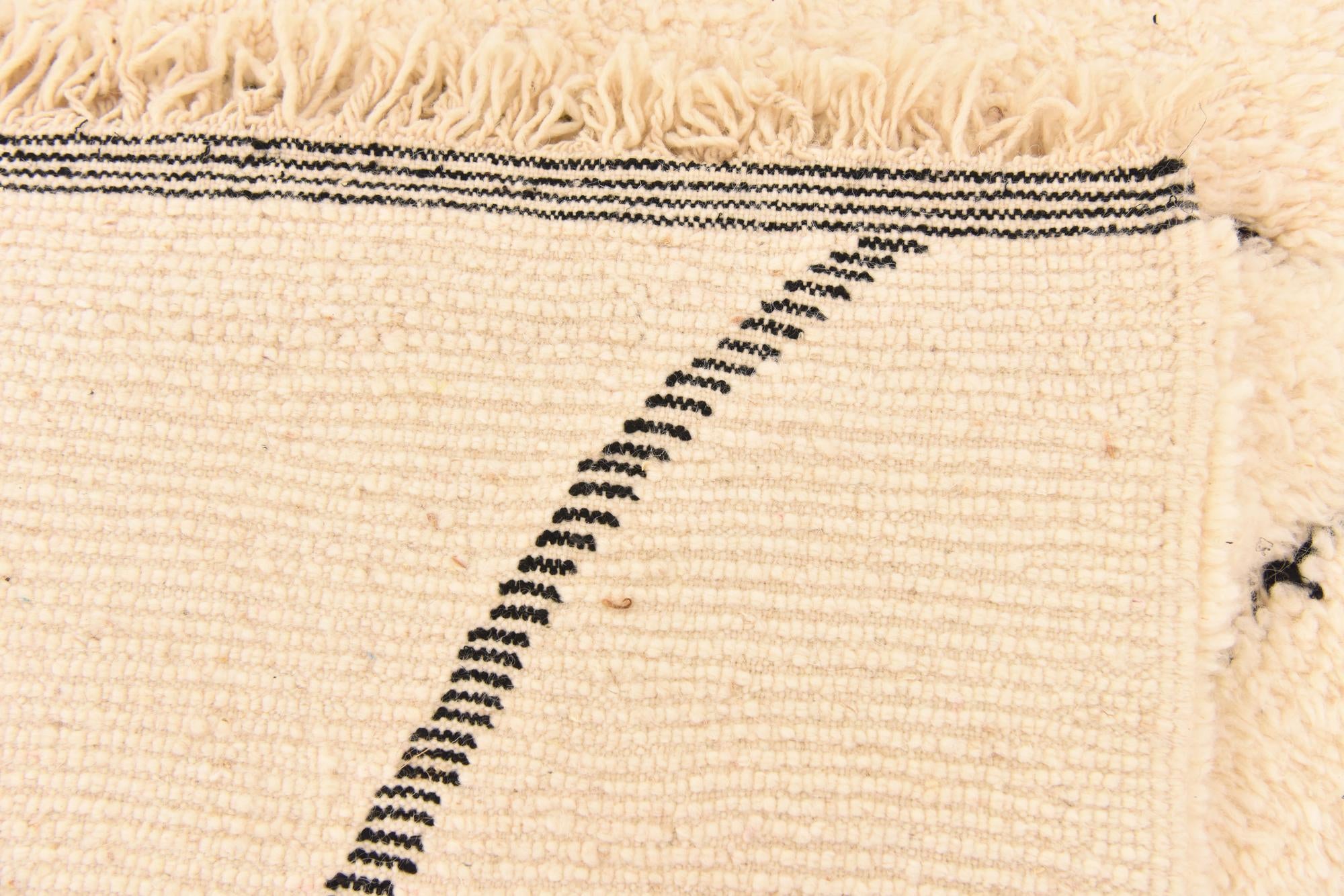 5' 4 x 8' 4 Hand Knotted Moroccan Wool Rug