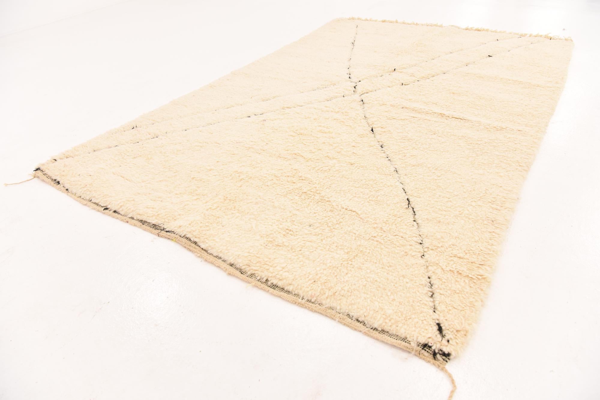5' 4 x 8' 4 Hand Knotted Moroccan Wool Rug