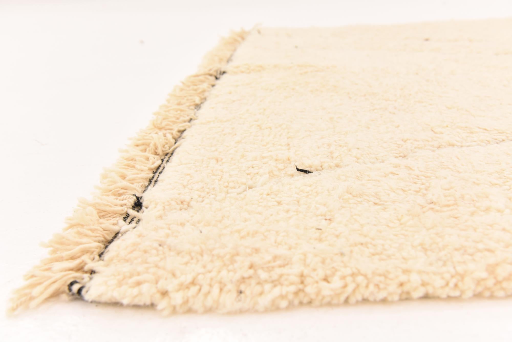5' 4 x 8' 4 Hand Knotted Moroccan Wool Rug