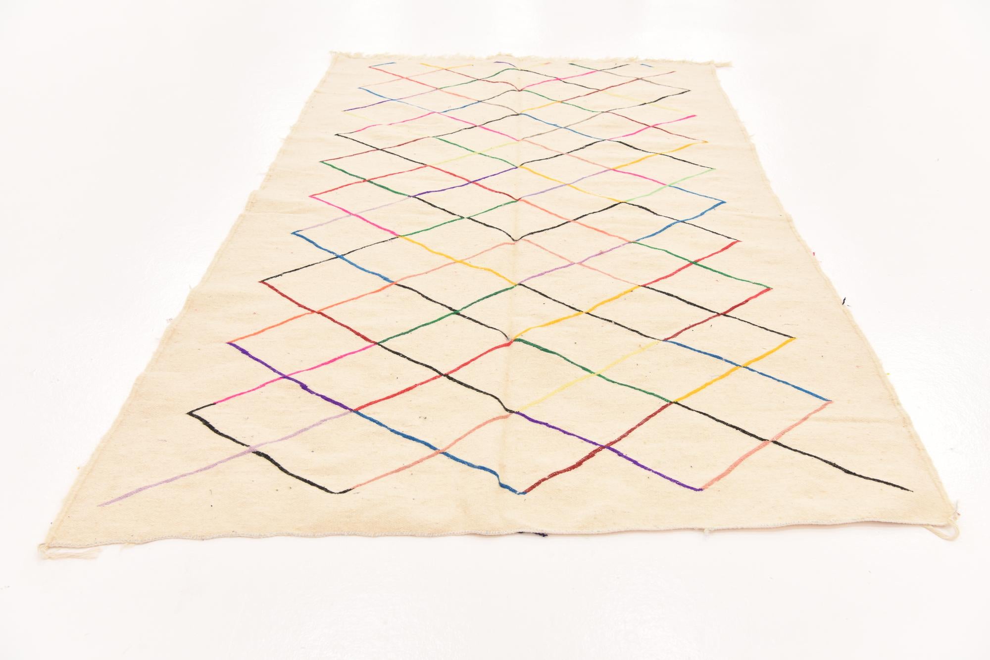 4' 7 x 7' 9 Hand Knotted Moroccan Wool Rug