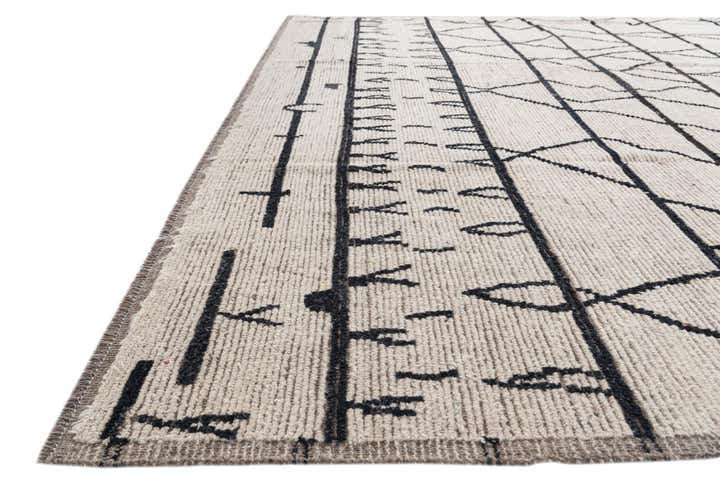 9' 3 x 11' 8 Hand Knotted Moroccan Wool Rug