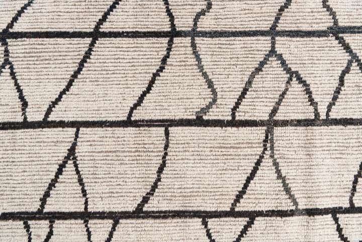 9' 3 x 11' 8 Hand Knotted Moroccan Wool Rug