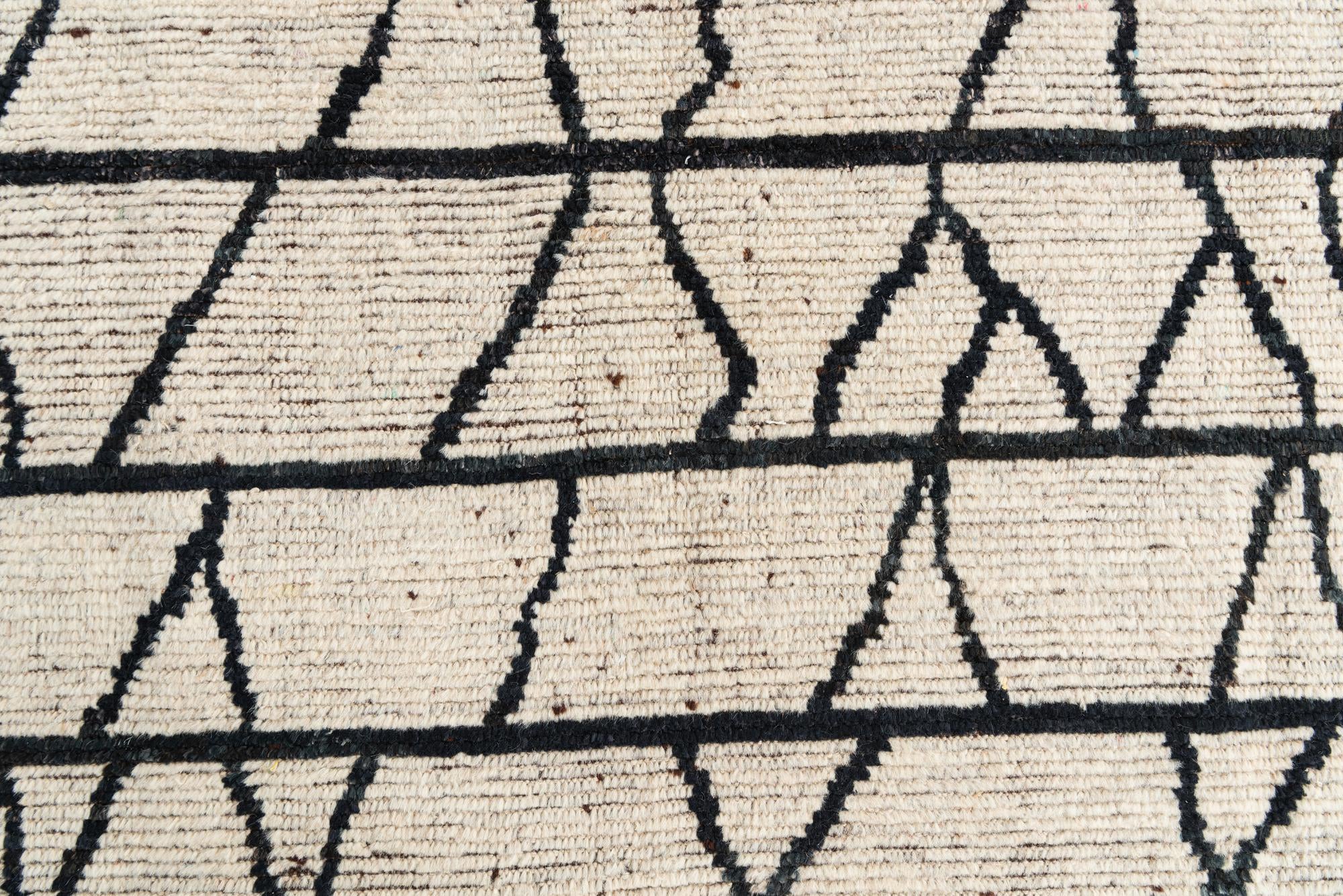 8' 2 x 9' 10 Hand Knotted Moroccan Wool Rug