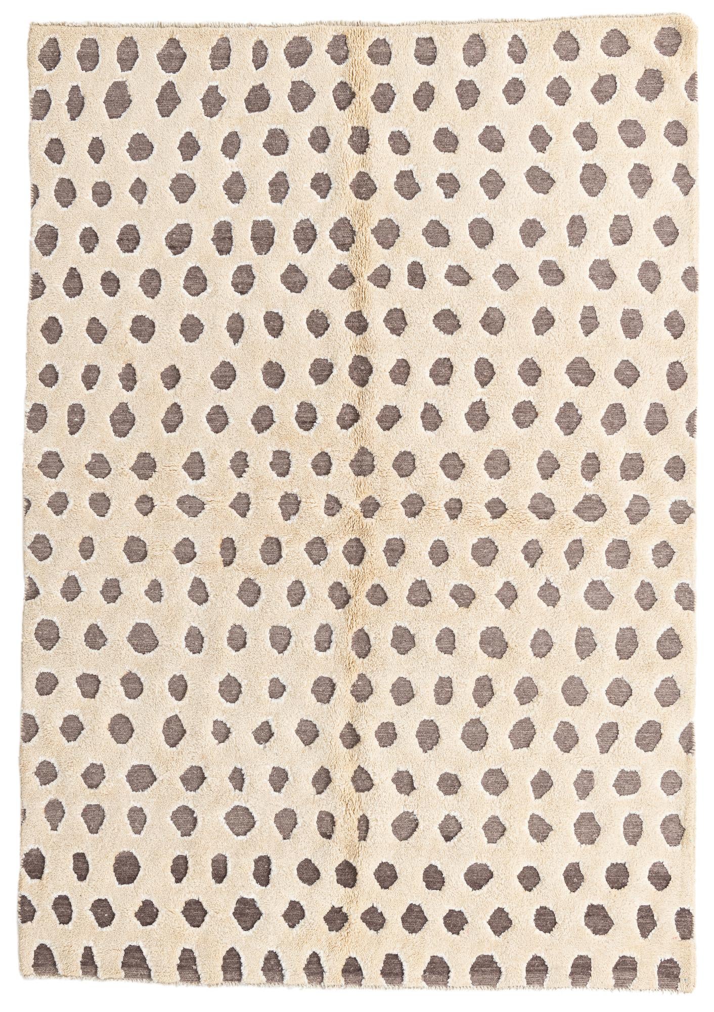 5' 5 x 7' 9 Hand Knotted Moroccan Wool Rug
