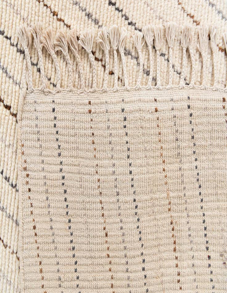 Detail image of 8' x 9' 10  Hand Knotted Moroccan Wool Rug