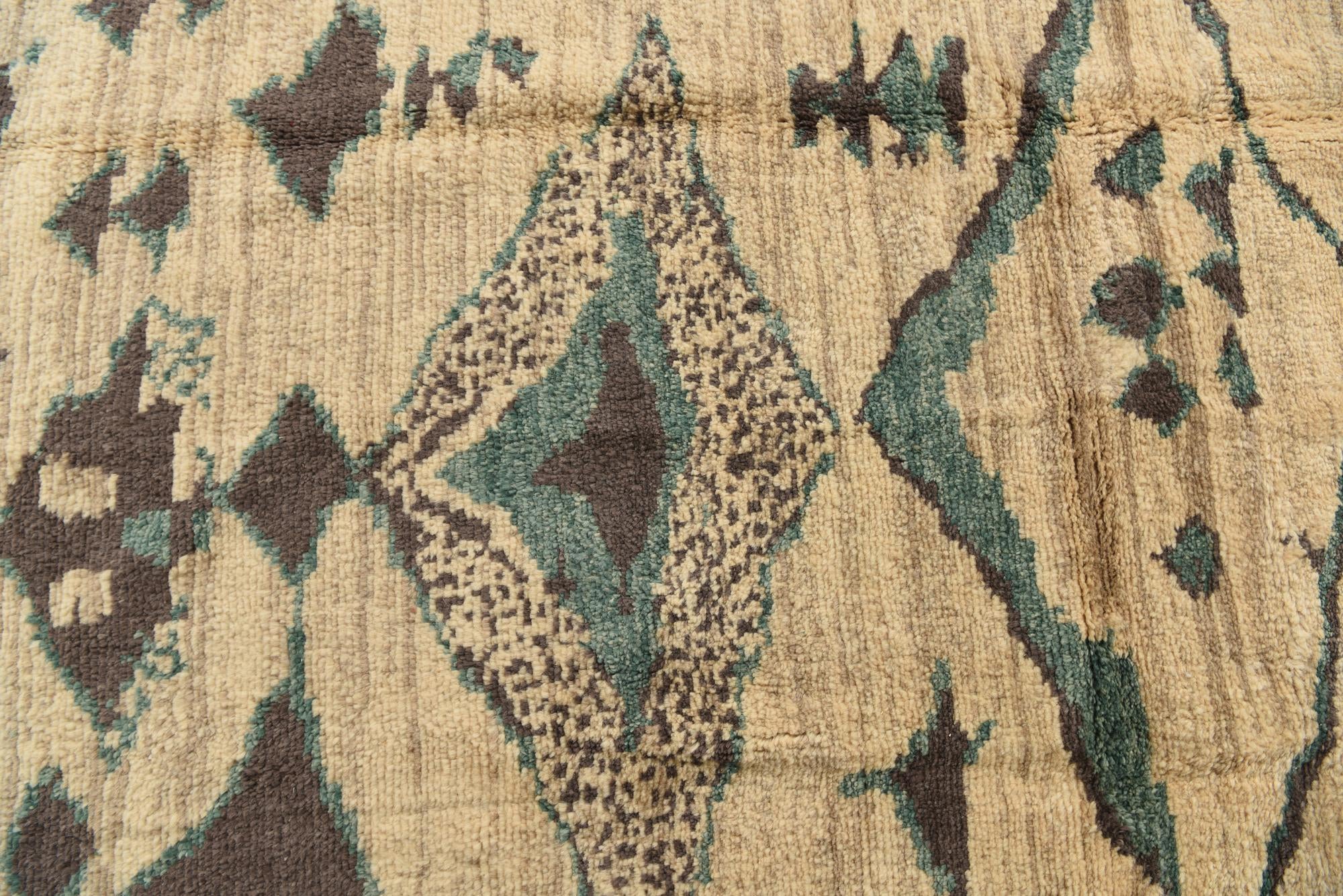 8' x 10' 5 Hand Knotted Moroccan Wool Rug