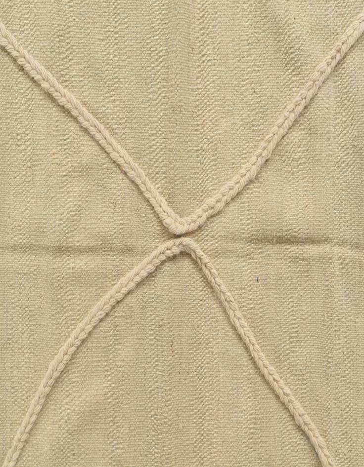 Detail image of 4' 10 x 6' 10  Hand Woven Moroccan Wool Rug