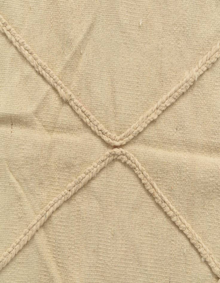 Detail image of 3' 3 x 5' 2  Hand Knotted Moroccan Wool Rug