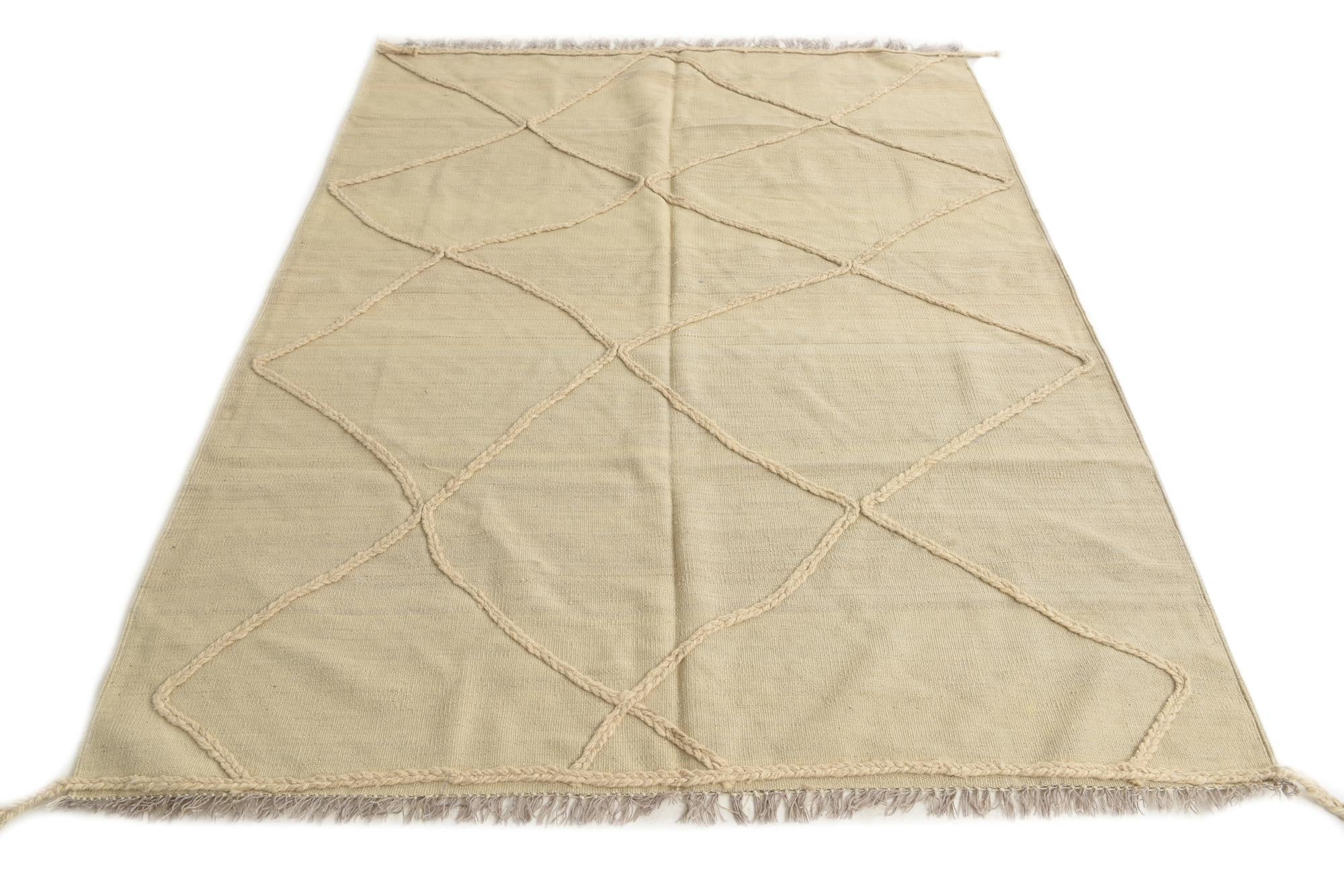 5' 7 x 7' 9 Hand Knotted Moroccan Wool Rug