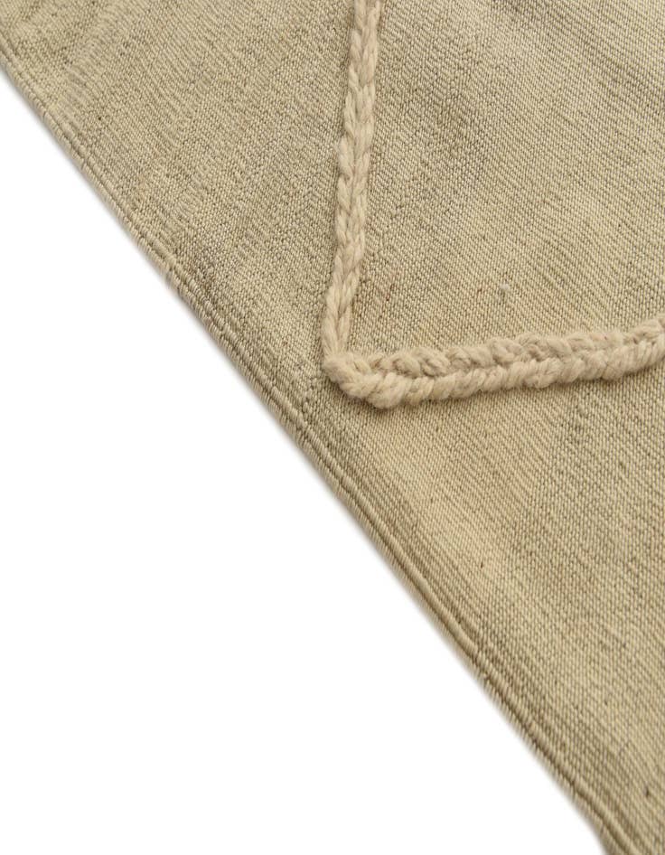 Detail image of 5' 7 x 7' 9  Hand Knotted Moroccan Wool Rug