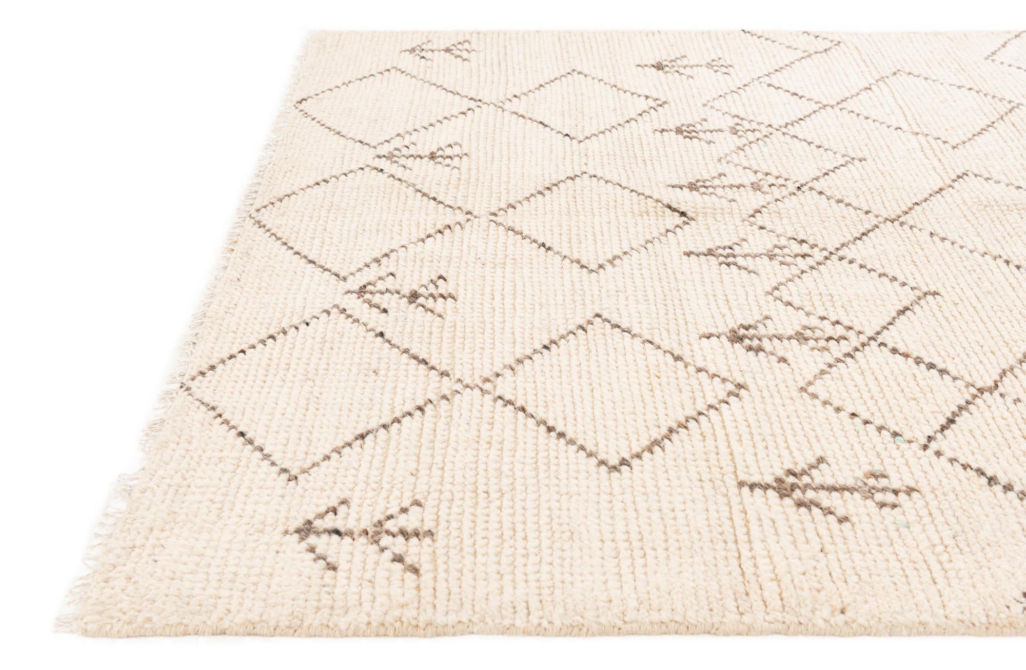 4' 2 x 6' 2 Hand Knotted Moroccan Wool Rug