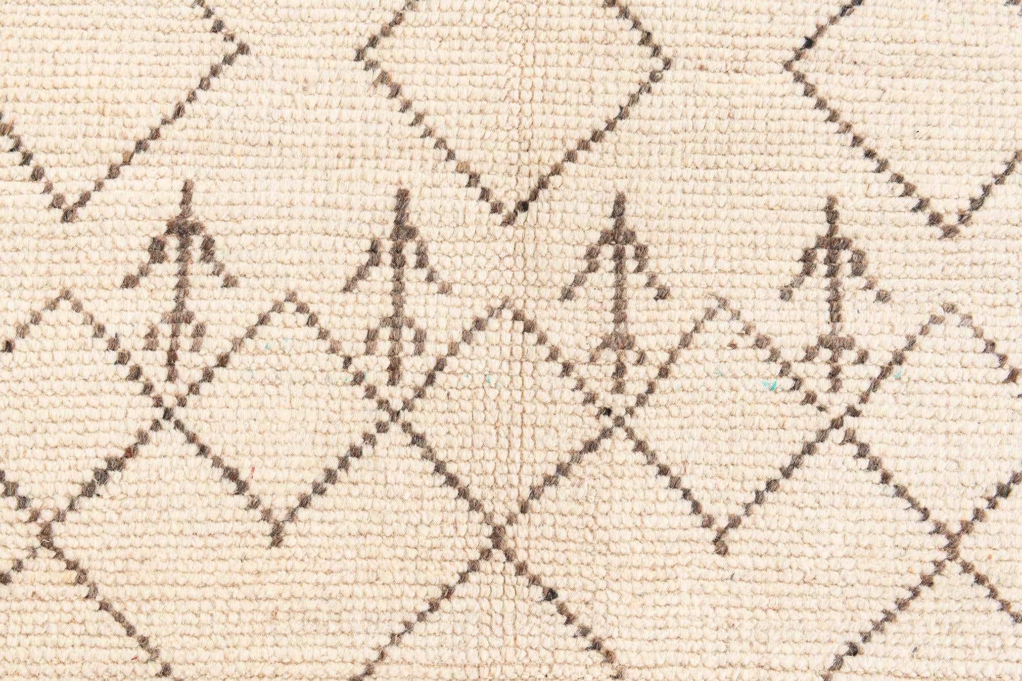 4' 2 x 6' 2 Hand Knotted Moroccan Wool Rug