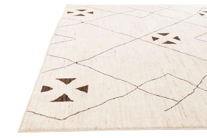 8' x 11' 5 Hand Knotted Moroccan Wool Rug