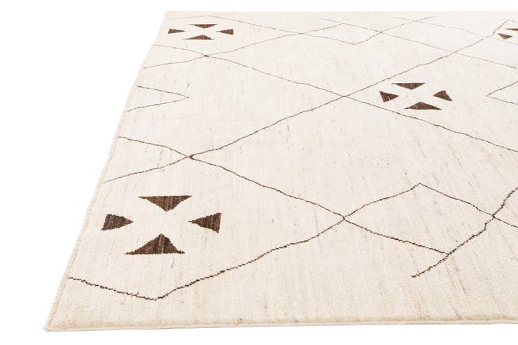 Detail image of 8' x 11' 5 Hand Knotted Moroccan Wool Rug