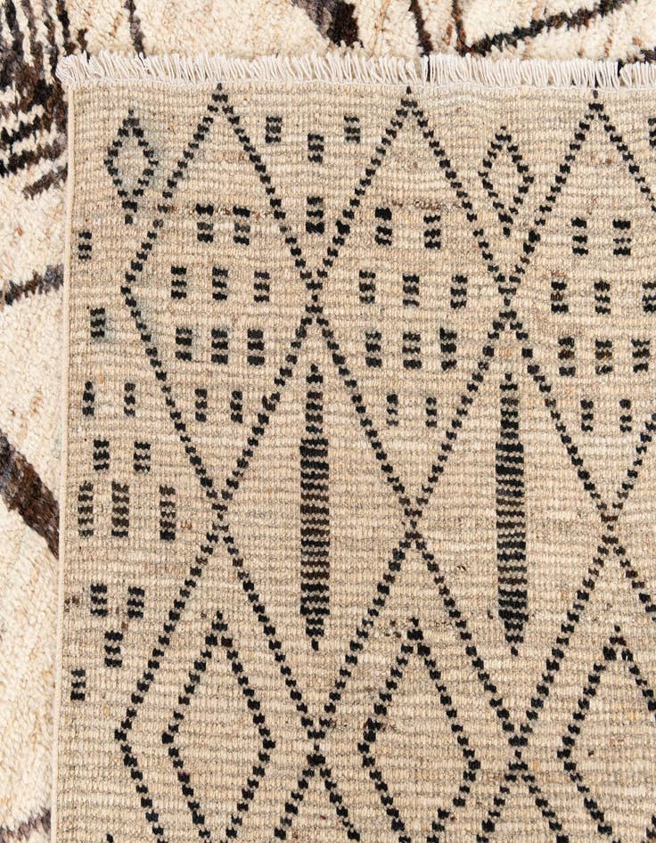 Detail image of 8' 6 x 9' 5  Hand Knotted Moroccan Wool Rug