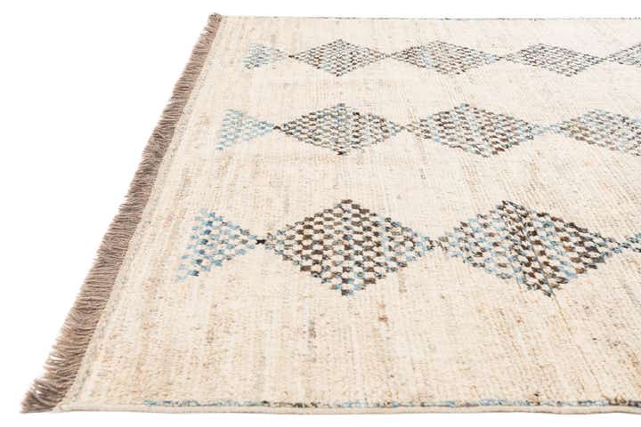 7' x 9' 7 Hand Knotted Moroccan Wool Rug