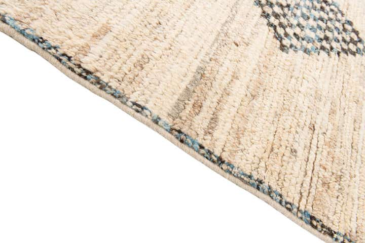 7' x 9' 7 Hand Knotted Moroccan Wool Rug