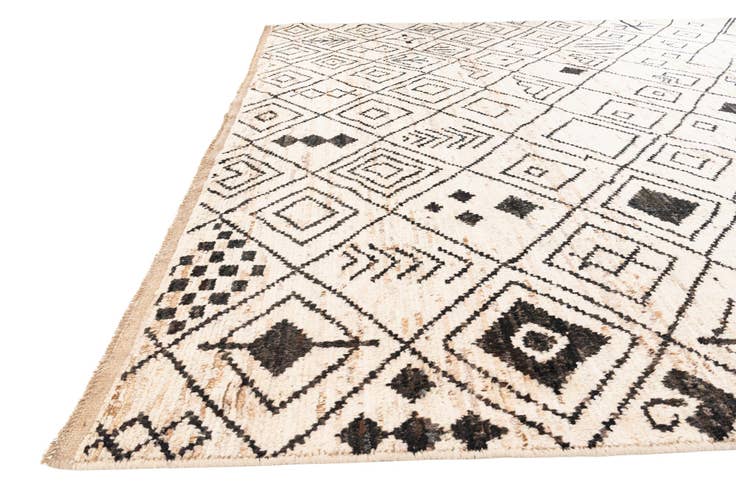 Detail image of 10' 5 x 13' 7 Hand Knotted Moroccan Wool Rug