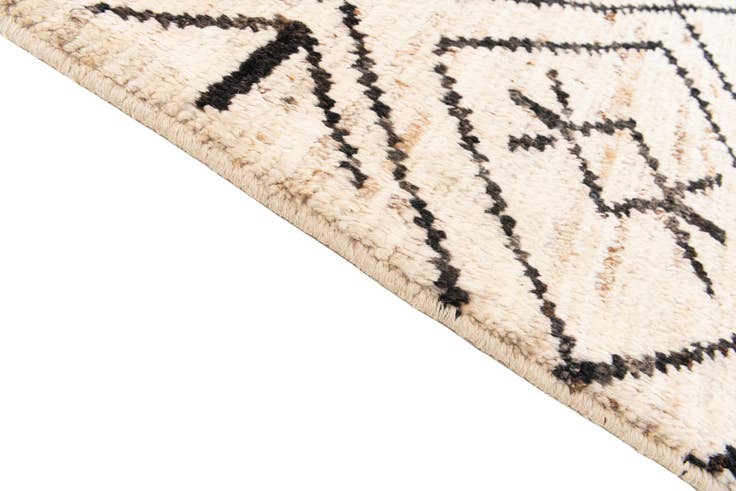Detail image of 10' 5 x 13' 7 Hand Knotted Moroccan Wool Rug