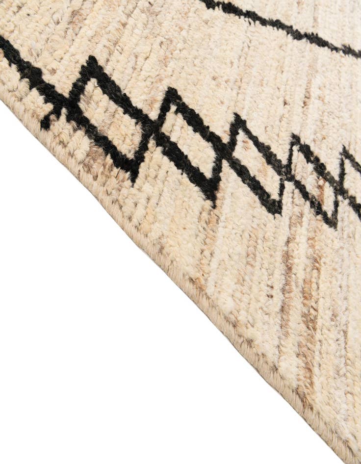 Detail image of 10' 4 x 13' 10  Hand Knotted Moroccan Wool Rug