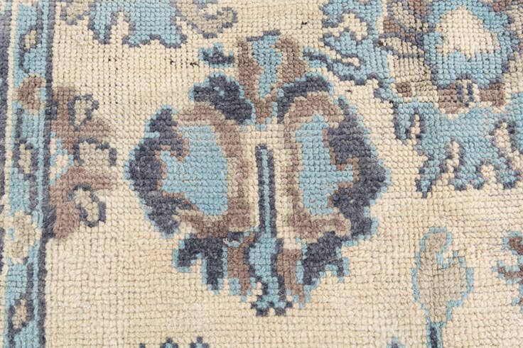 Detail image of 6' x 9' 2 Hand Knotted Moroccan Wool Rug