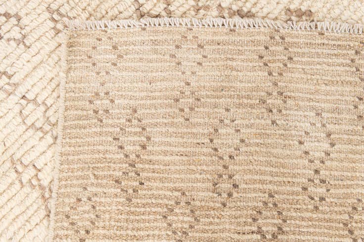 Detail image of 5' x 8' 9 Hand Knotted Moroccan Wool Rug