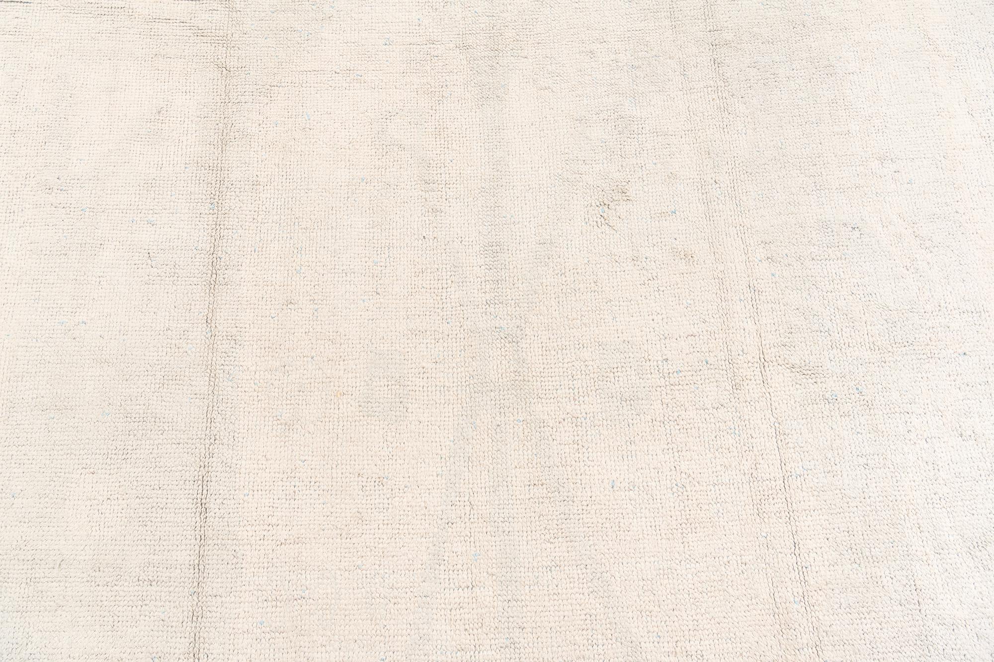 9' 7 x 13' 10 Hand Knotted Moroccan Wool Rug