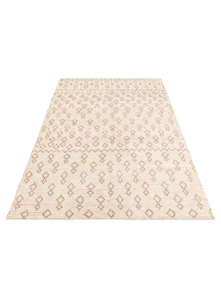 5' x 8' 9 Hand Knotted Moroccan Wool Rug