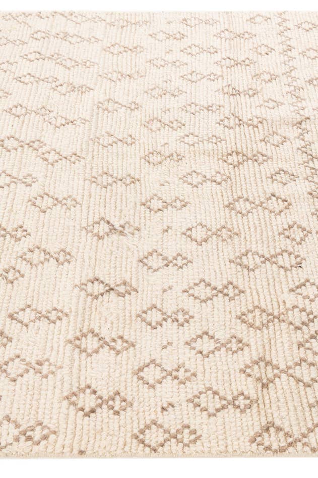 Detail image of 5' x 8' 9 Hand Knotted Moroccan Wool Rug