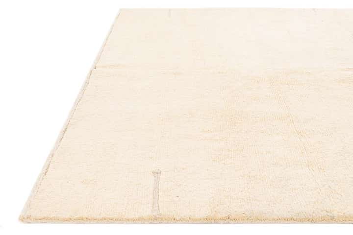 5' 8 x 7' 10 Hand Knotted Moroccan Wool Rug