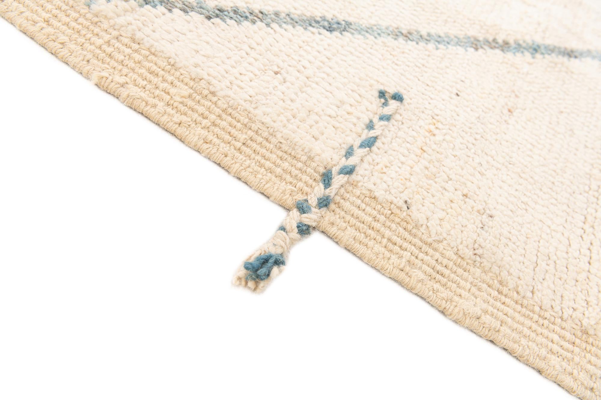 8' x 10' 1 Hand Knotted Moroccan Wool Rug