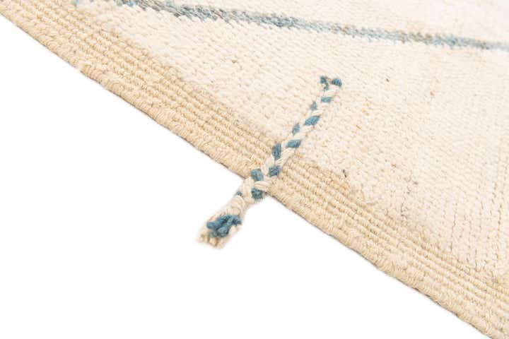 8' x 10' 1 Hand Knotted Moroccan Wool Rug