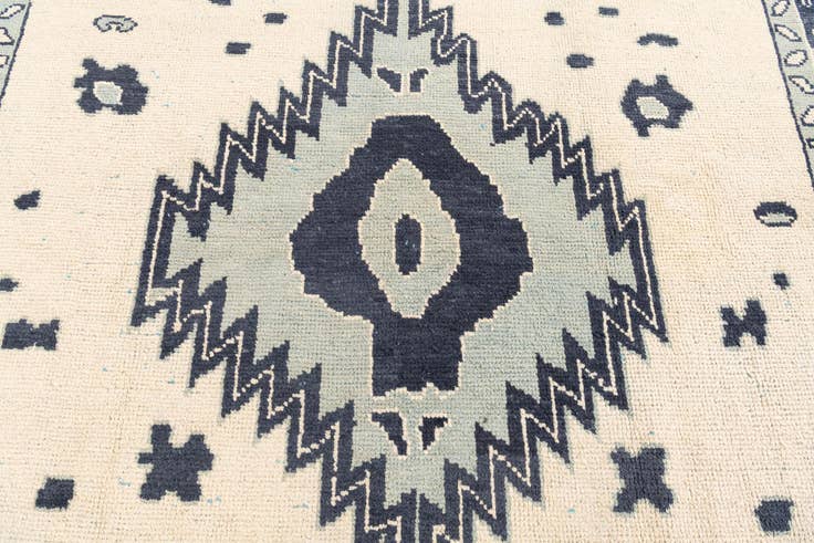 Detail image of 8' 9 x 12' 4 Hand Knotted Moroccan Wool Rug