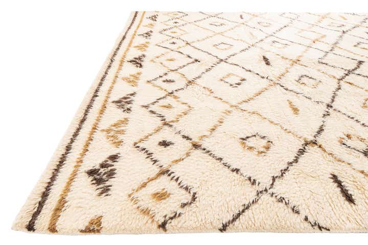 7' 10 x 10' 2 Hand Knotted Moroccan Wool Rug