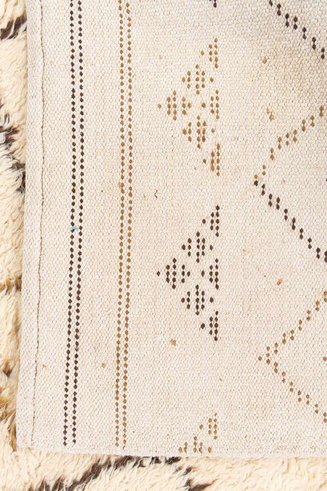 7' 10 x 10' 2 Hand Knotted Moroccan Wool Rug