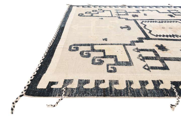 8' 2 x 10' 5 Hand Knotted Moroccan Wool Rug