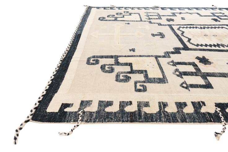 Detail image of 8' 2 x 10' 5 Hand Knotted Moroccan Wool Rug