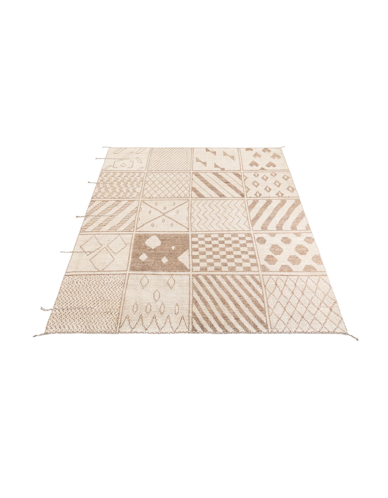 8' 8 x 10' 5 Hand Knotted Moroccan Wool Rug
