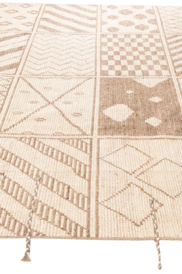 Detail image of 8' 8 x 10' 5 Hand Knotted Moroccan Wool Rug