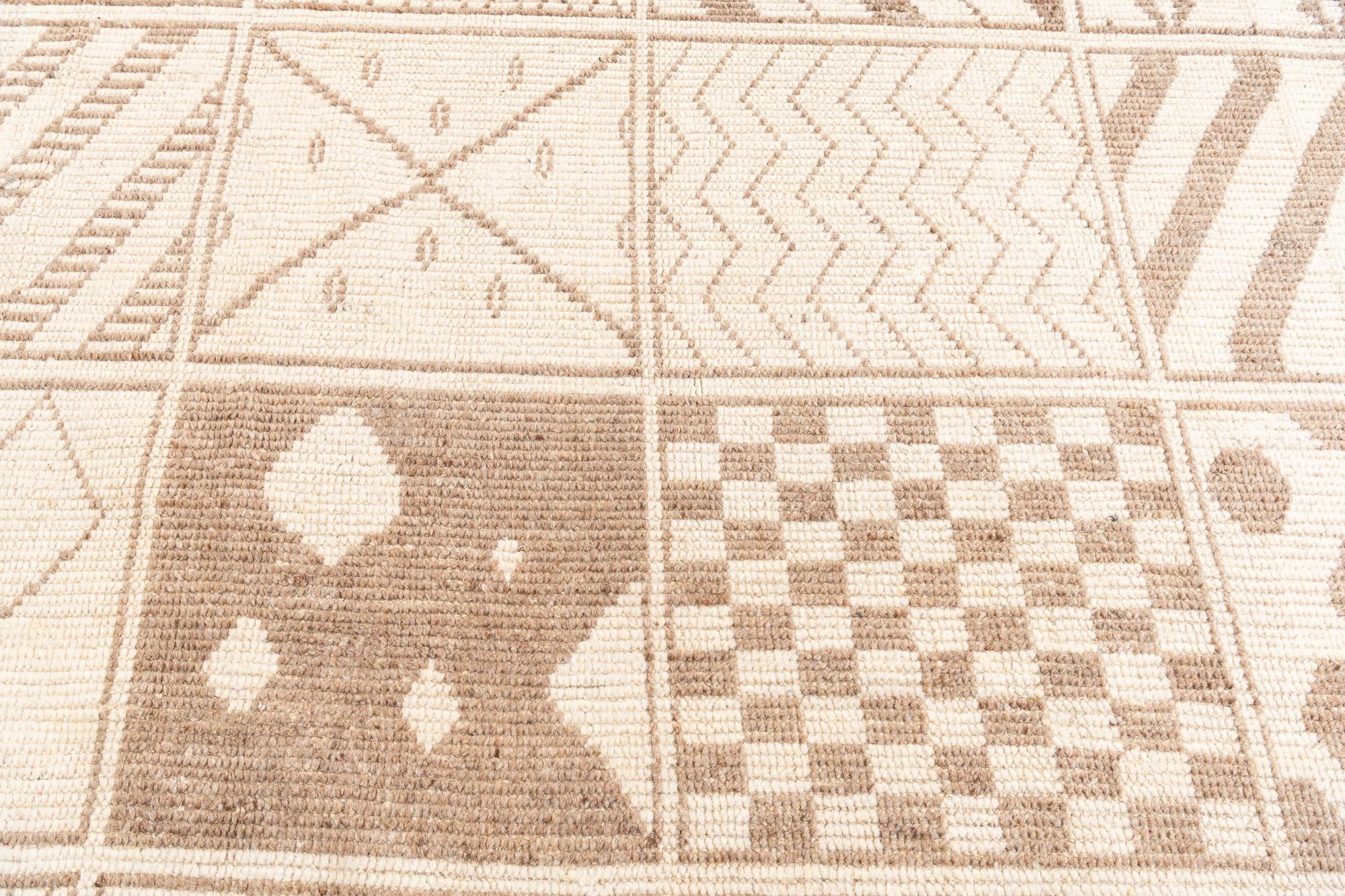 8' 8 x 10' 5 Hand Knotted Moroccan Wool Rug