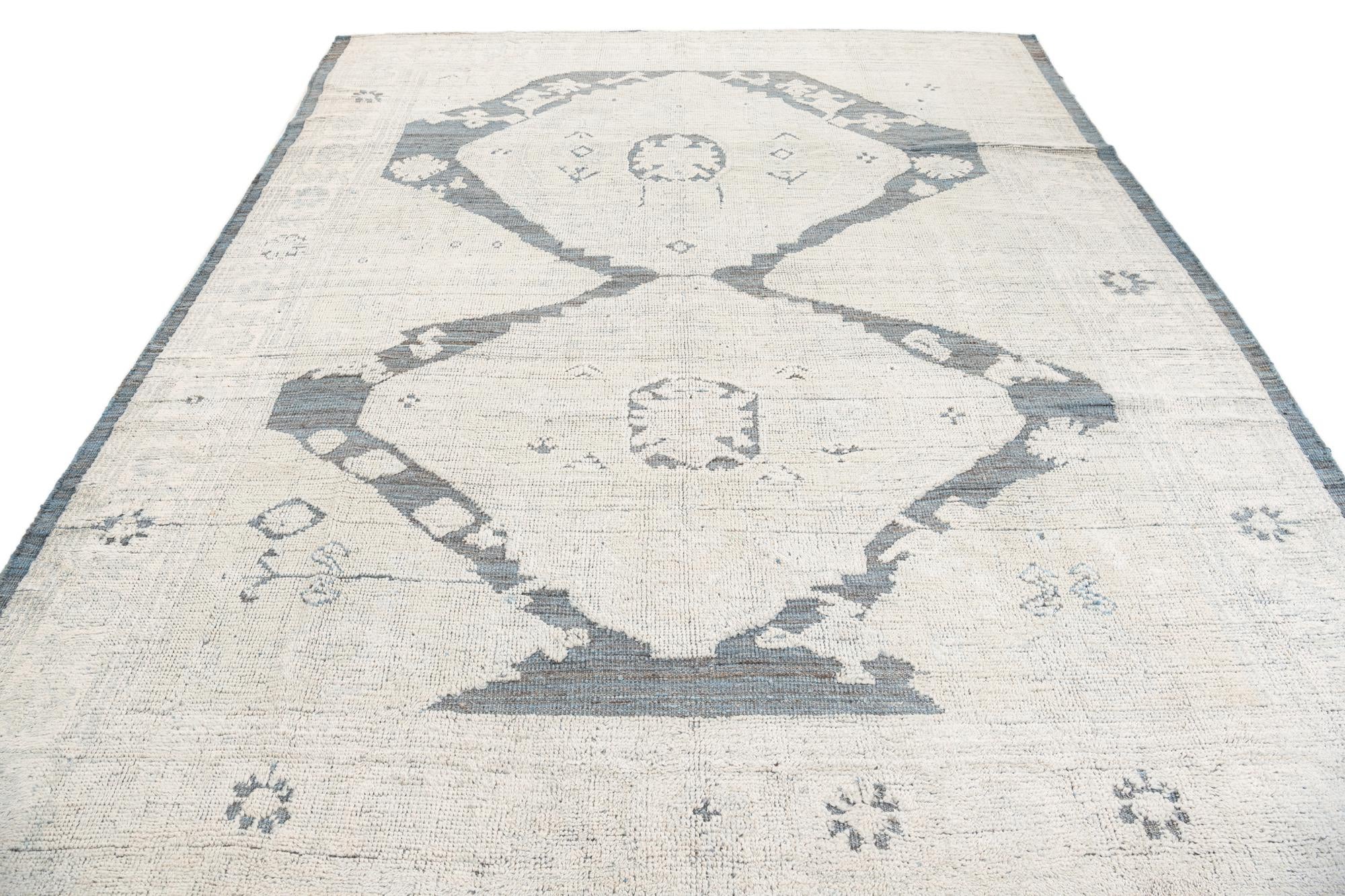 8' 1 x 9' 9 Hand Knotted Moroccan Wool Rug