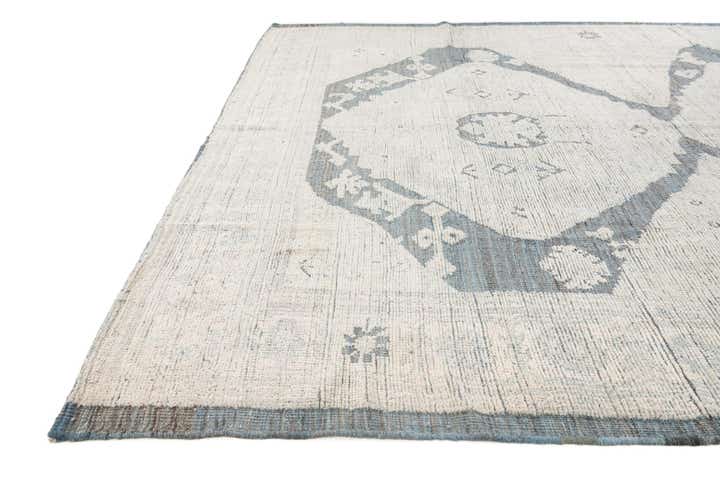 8' 1 x 9' 9 Hand Knotted Moroccan Wool Rug