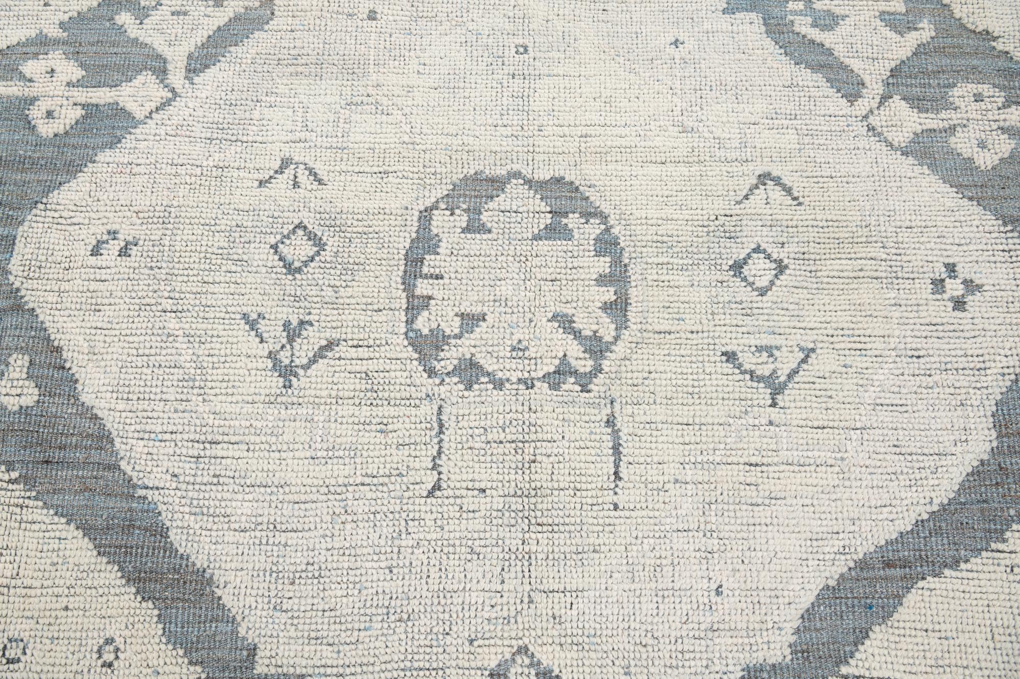 8' 1 x 9' 9 Hand Knotted Moroccan Wool Rug