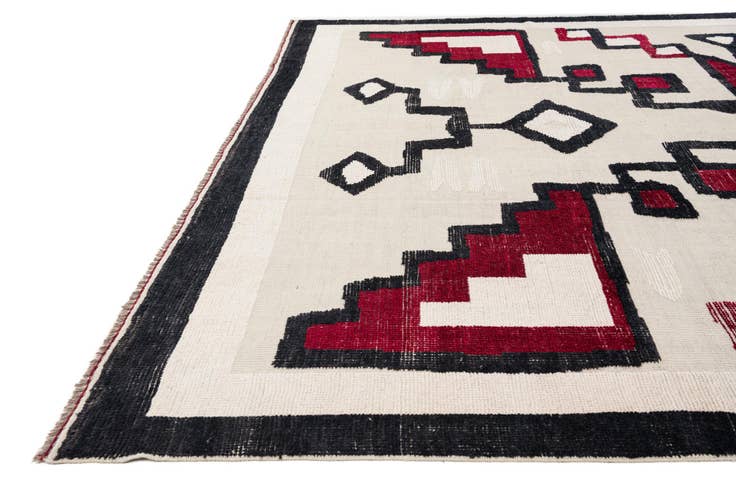 Detail image of 8' 9 x 12' 8 Hand Knotted Moroccan Wool Rug