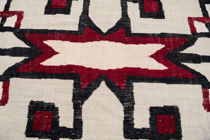 8' 9 x 12' 8 Hand Knotted Moroccan Wool Rug