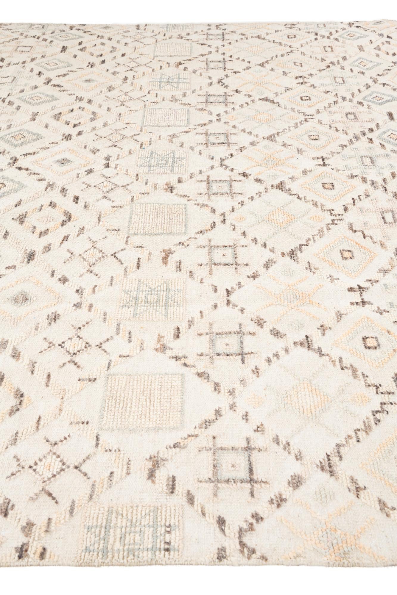 7' 10 x 10' 2 Hand Knotted Moroccan Wool Rug