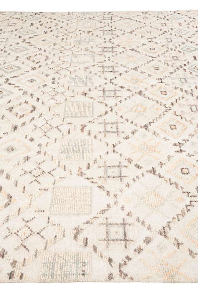 7' 10 x 10' 2 Hand Knotted Moroccan Wool Rug