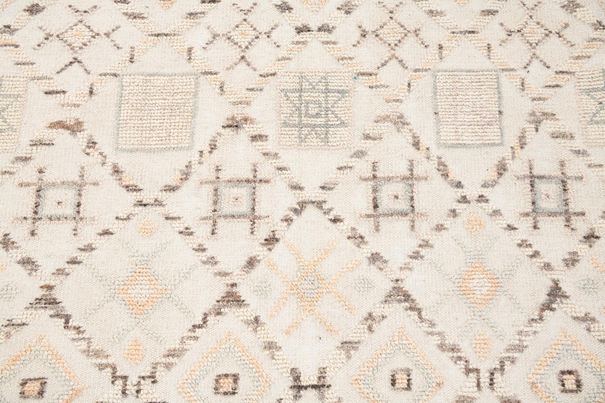 7' 10 x 10' 2 Hand Knotted Moroccan Wool Rug
